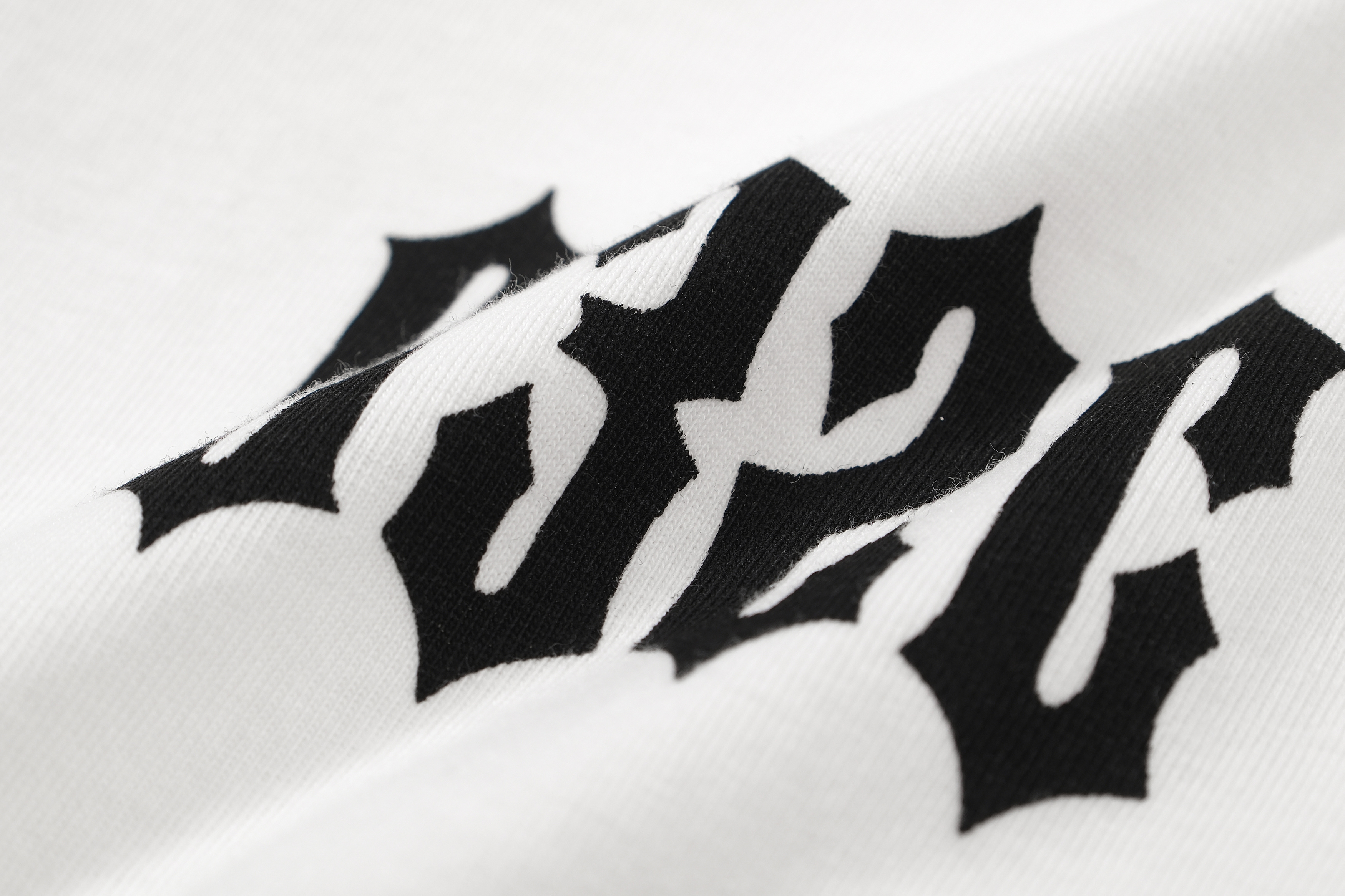 8010#032c ''CRUX'' OVERSIZED BOX-CUT 英文字母印花磨破短袖T恤 白色 S-XL · image 13