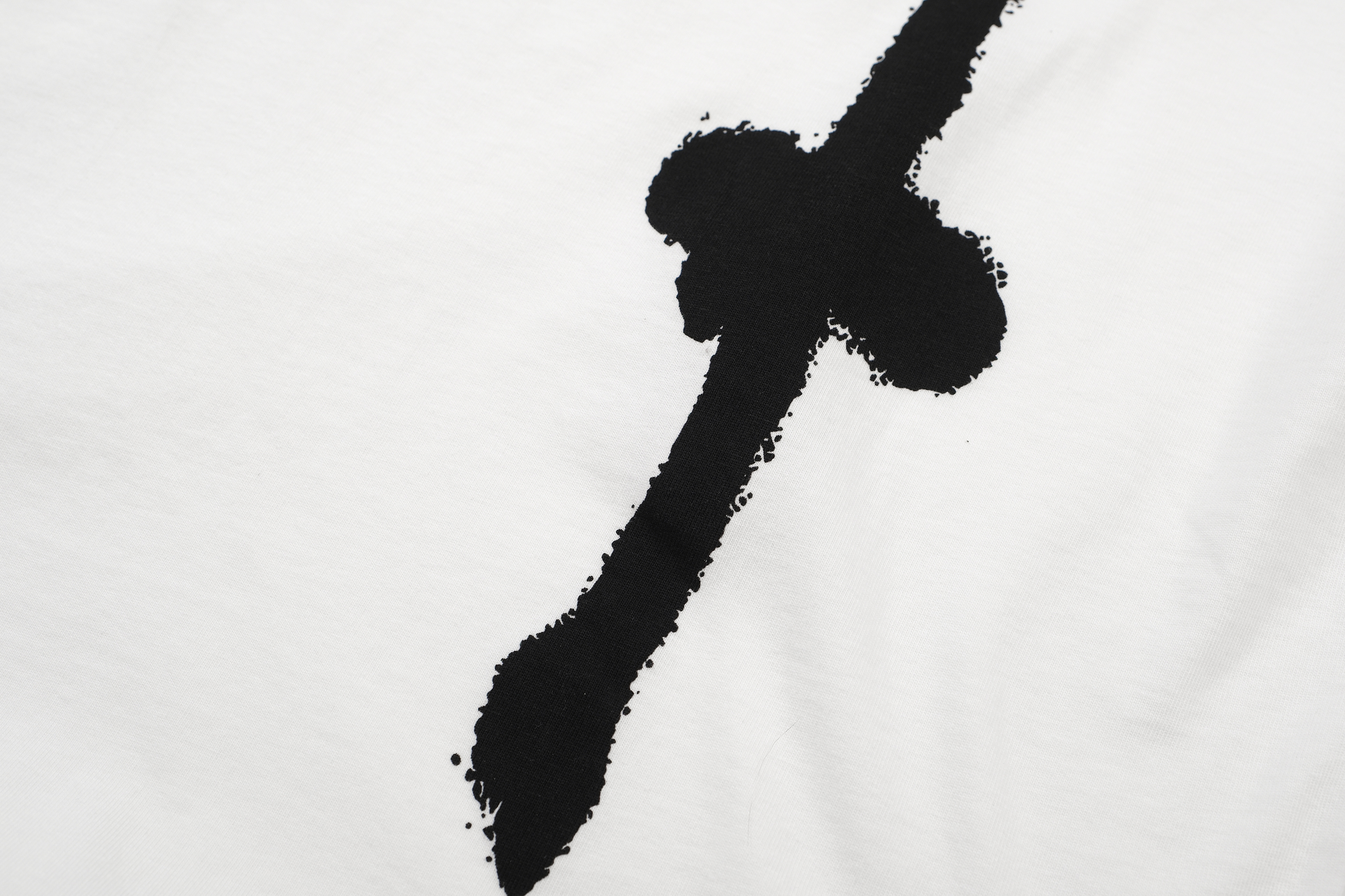 8012#032c"MAYHEM"   OVERSIZED 英文字母印花磨破短袖T恤 白色 S-XL · image 6