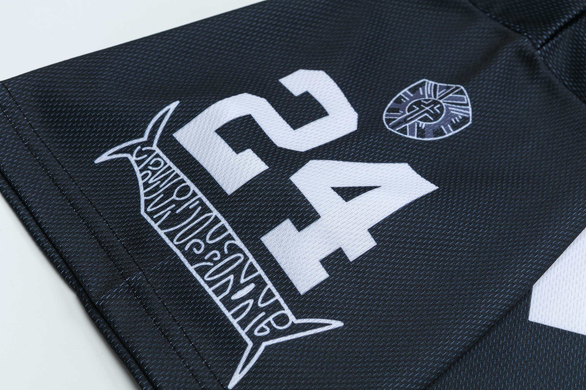 FB13 · image 8