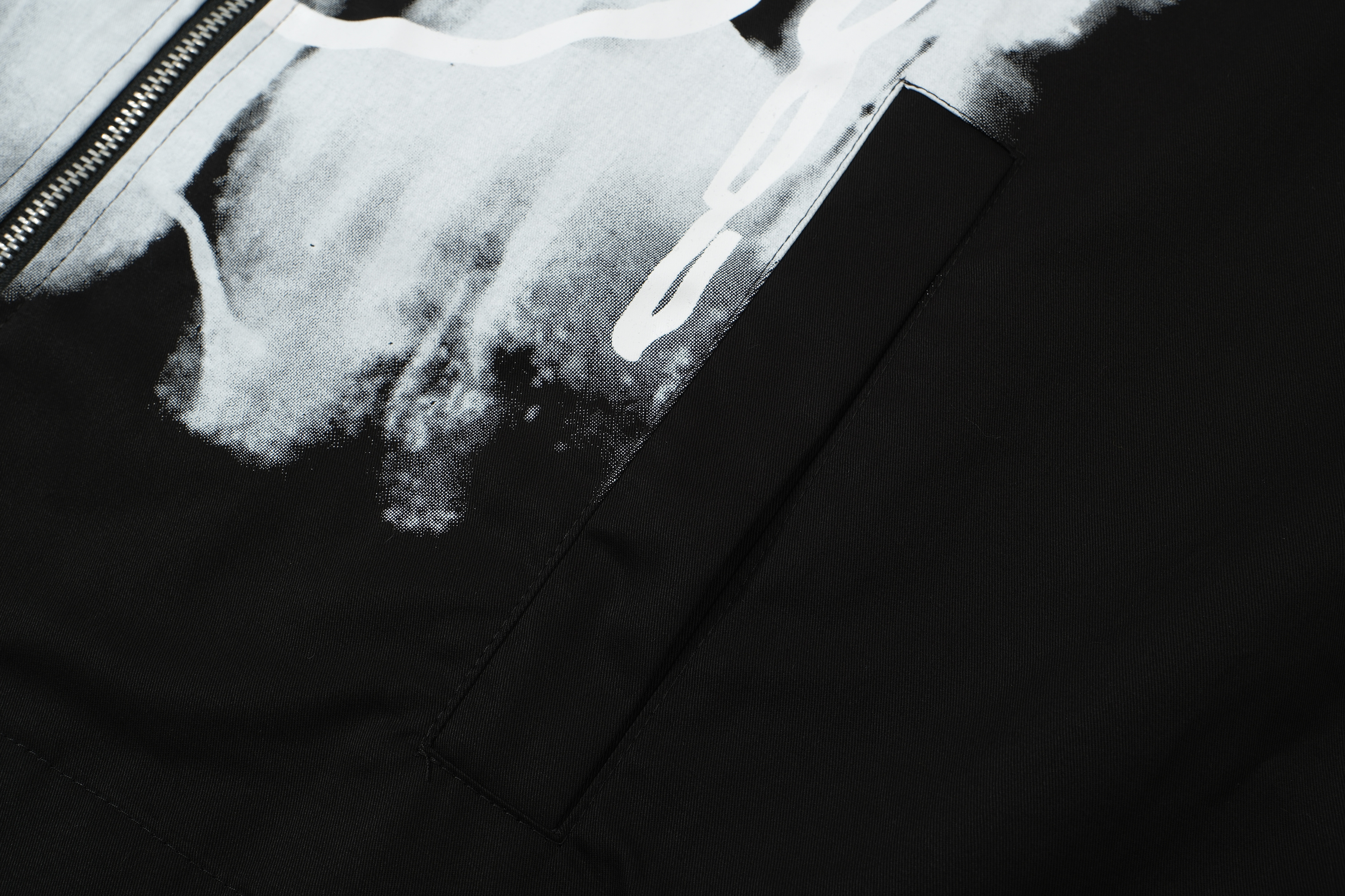 X1021# ALYX 1017 9SM 喷墨涂鸦logo机能拉链短袖衬衫 黑色 SML · image 11