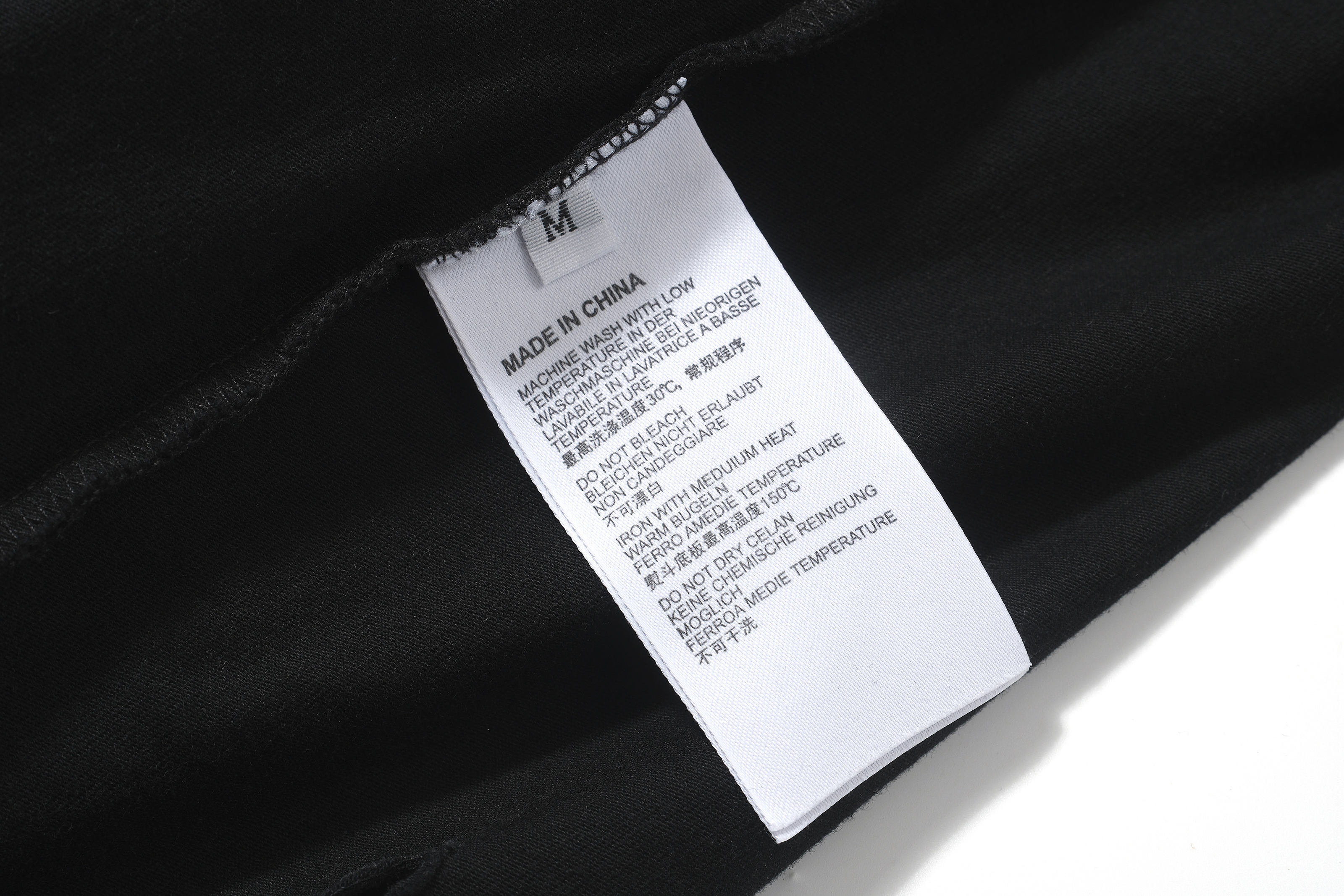8070#Courreges做旧破洞LOGO字母短袖T恤 粉色 黑色 S-XL · image 20