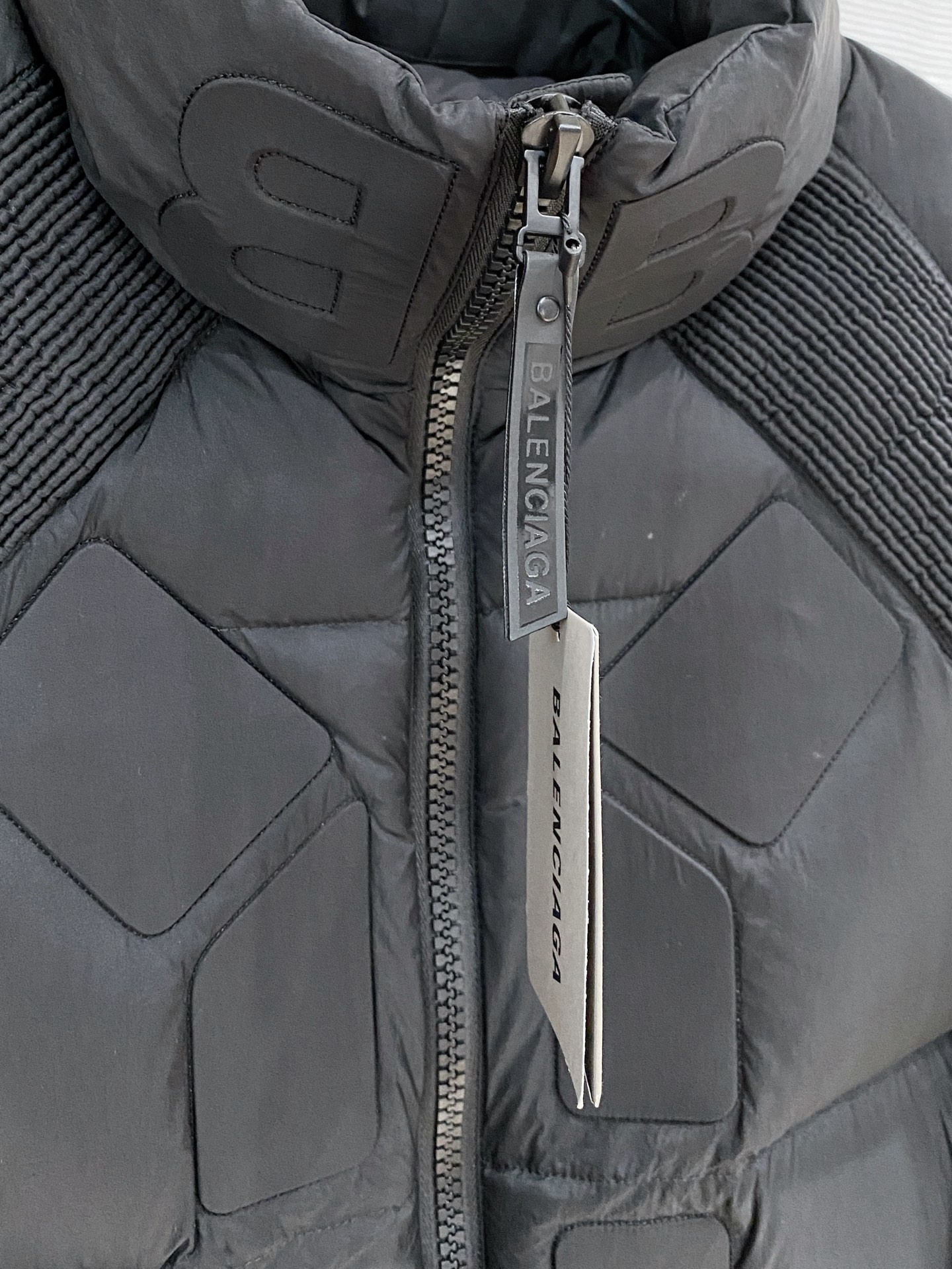 XH129巴黎羽绒服 · image 6
