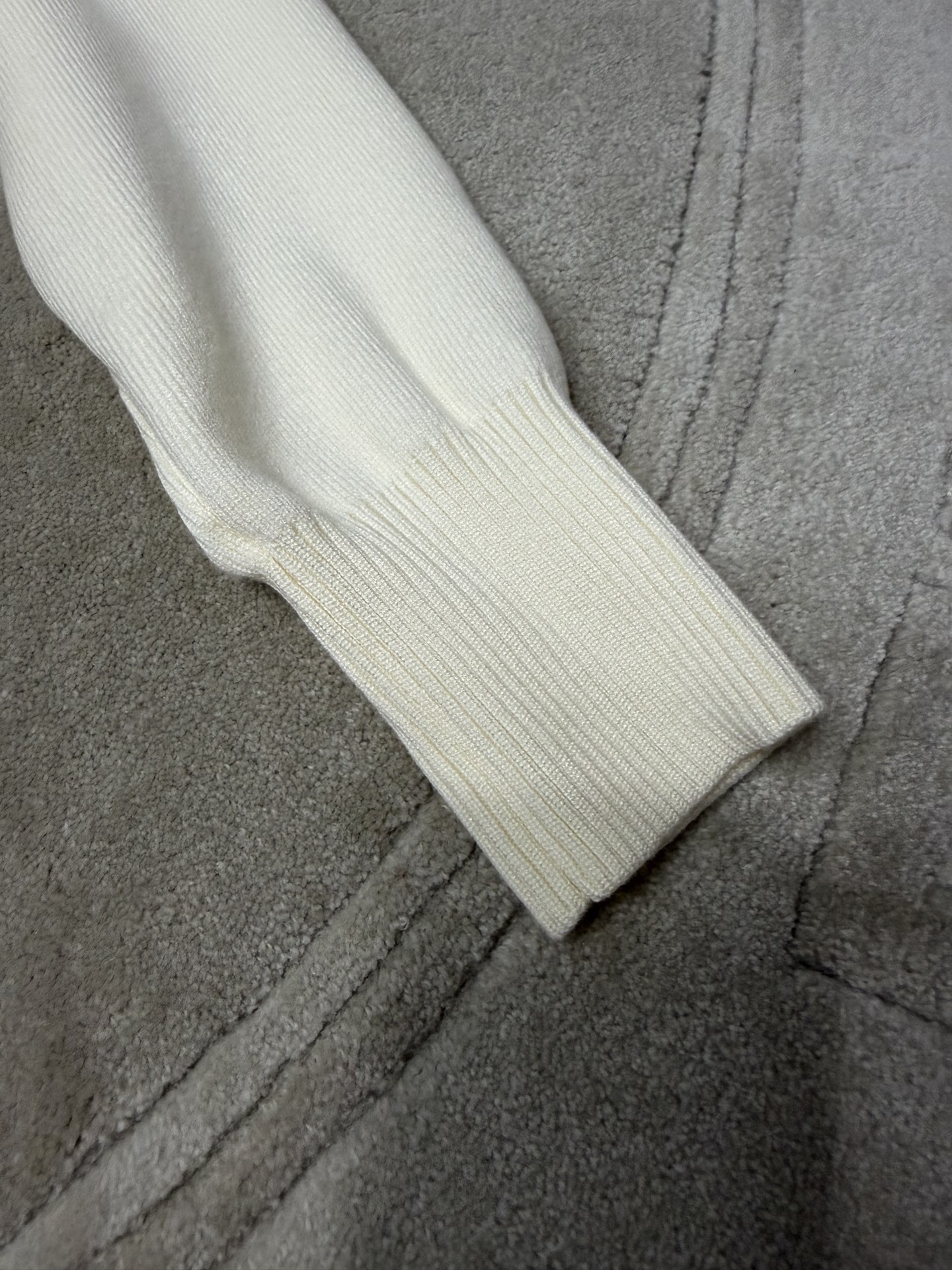 MZ20   蒙羽绒 · image 7