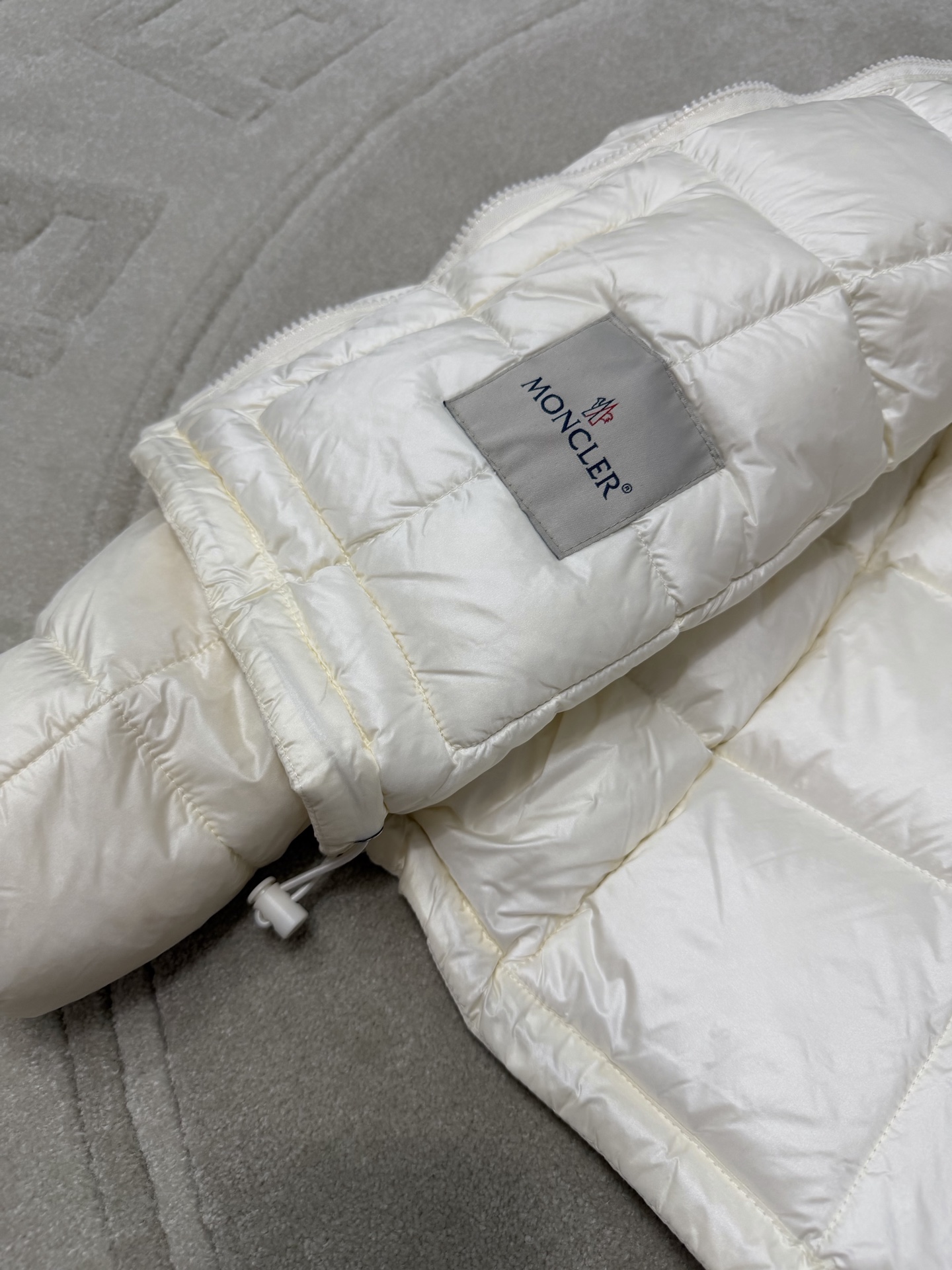 MZ21   蒙羽绒 · image 16