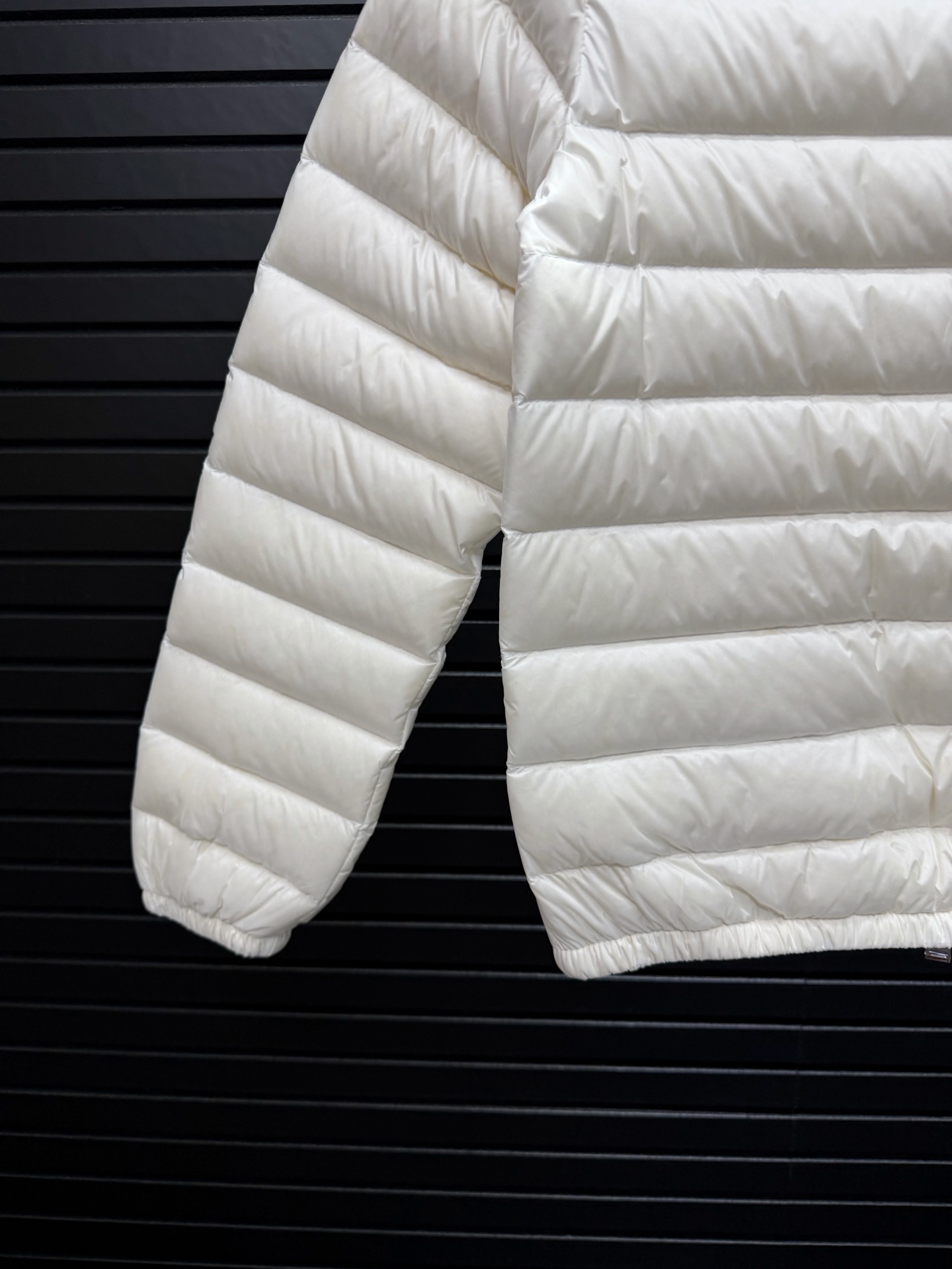 MZ101   蒙羽绒 · image 40