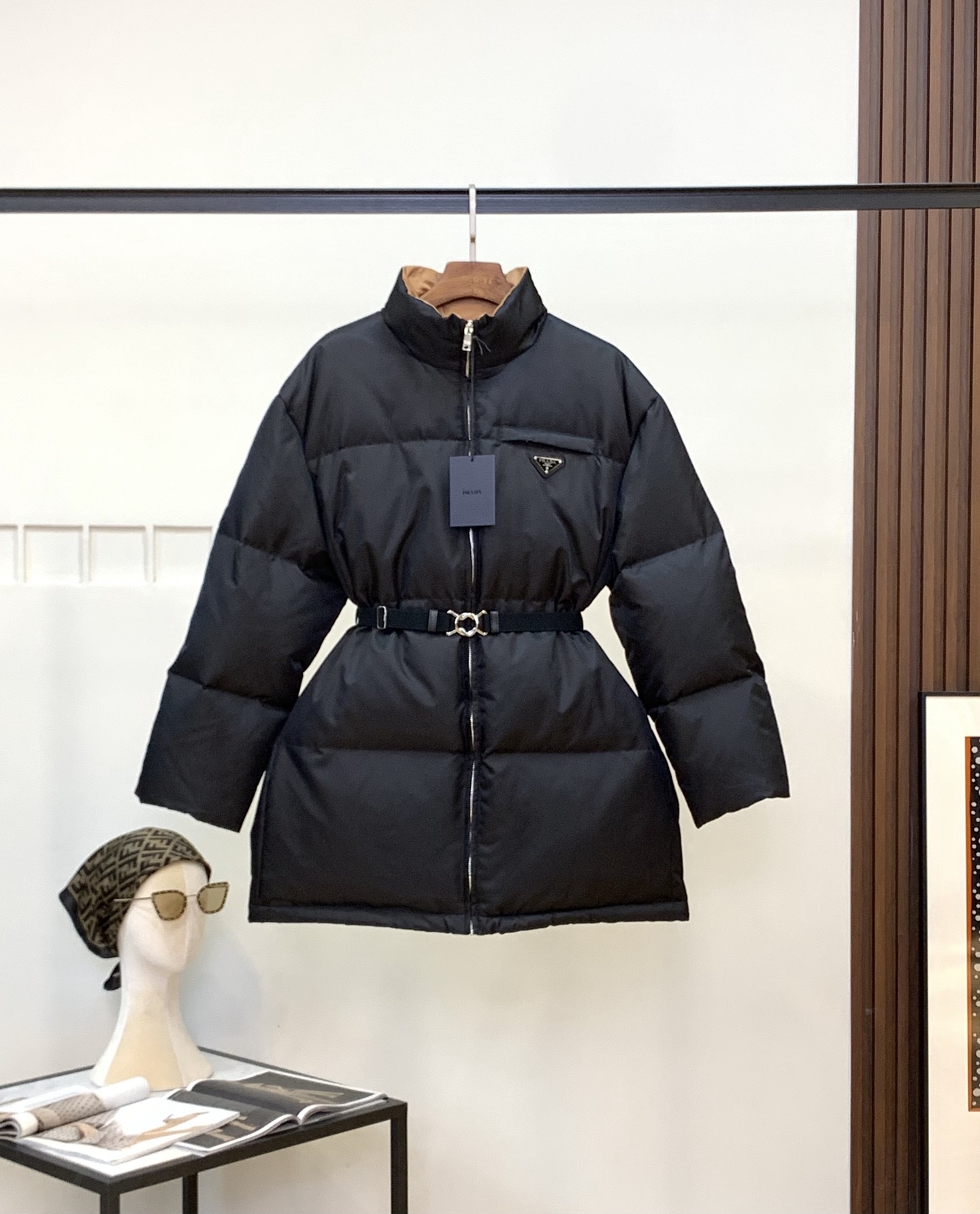 MZ03普拉达羽绒服 · image 7
