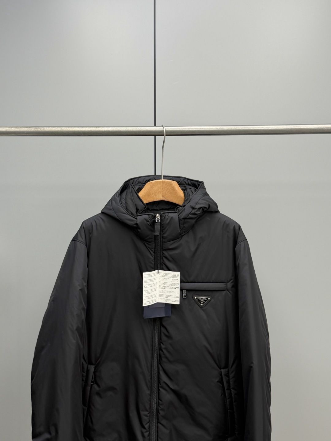 MZ05普拉达羽绒服 · image 17