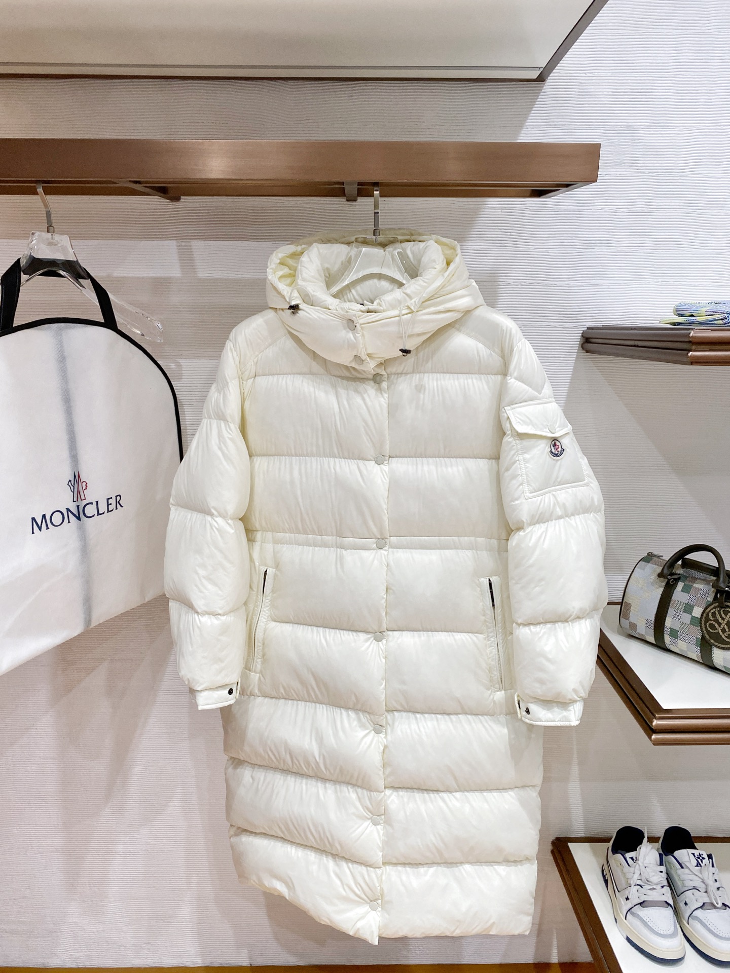 MZ56蒙羽绒服 · image 9