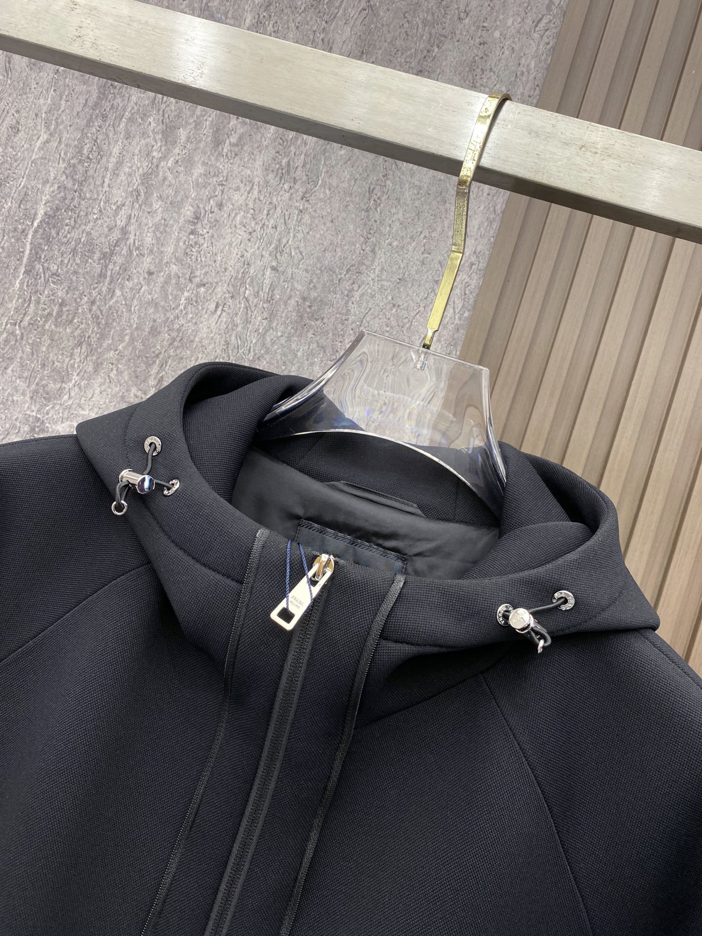 KLE395普拉达羽绒服 · image 24