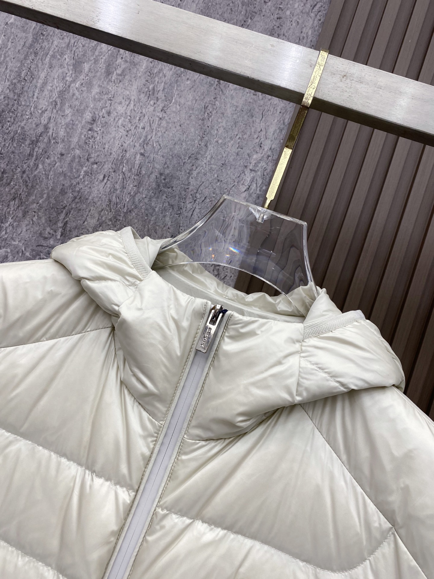 KLE397普拉达羽绒服 · image 42
