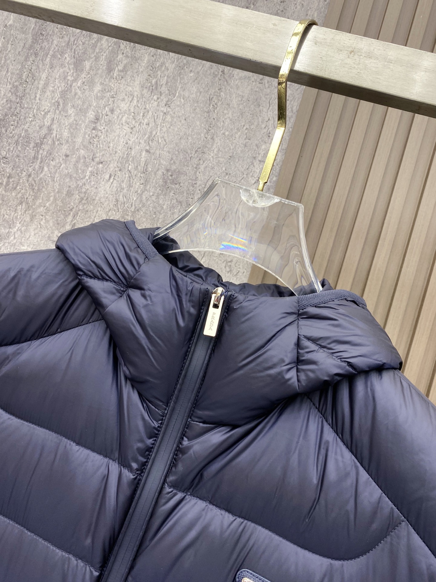 KLE397普拉达羽绒服 · image 18