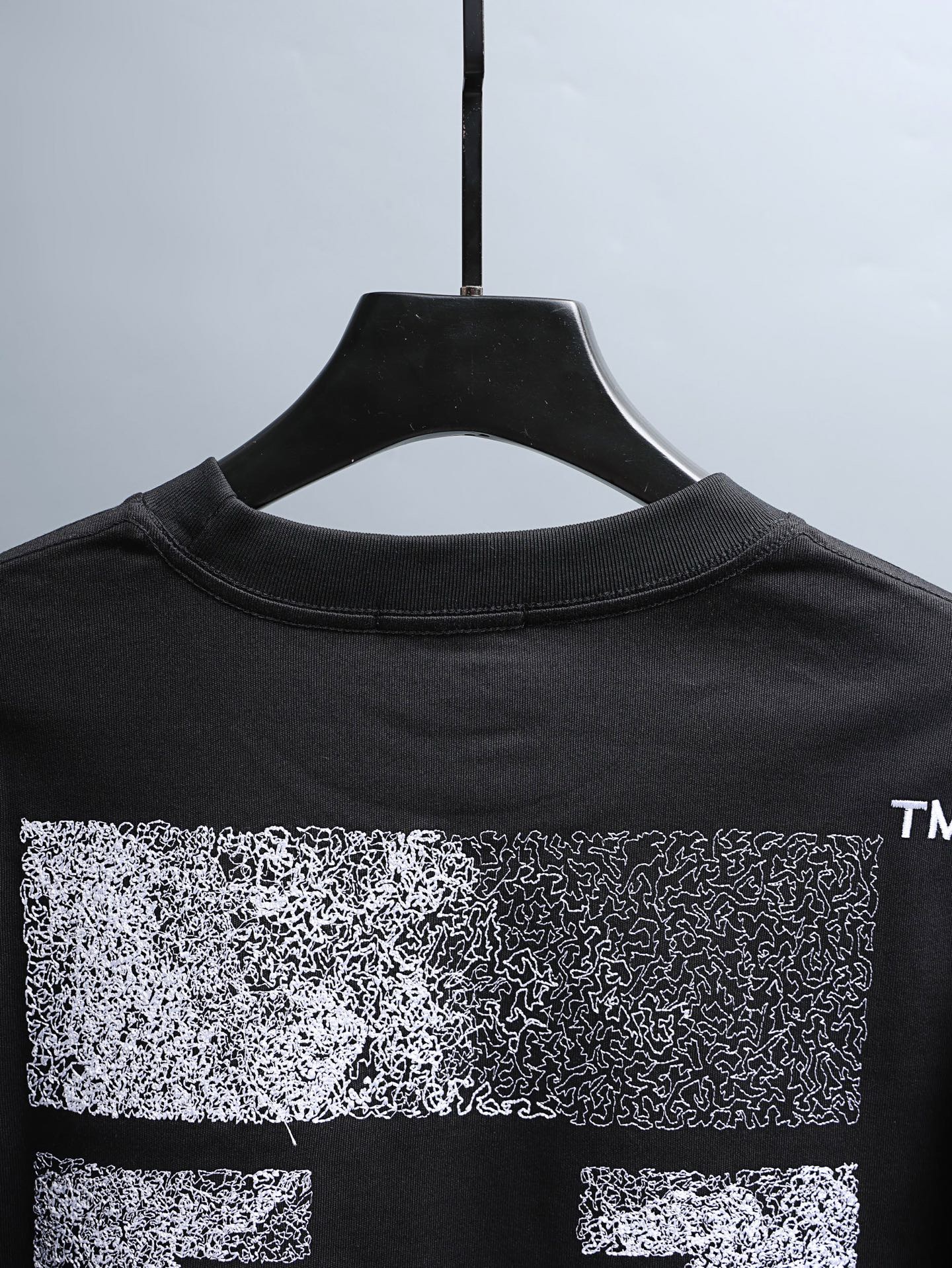 OFF WHITE · image 9