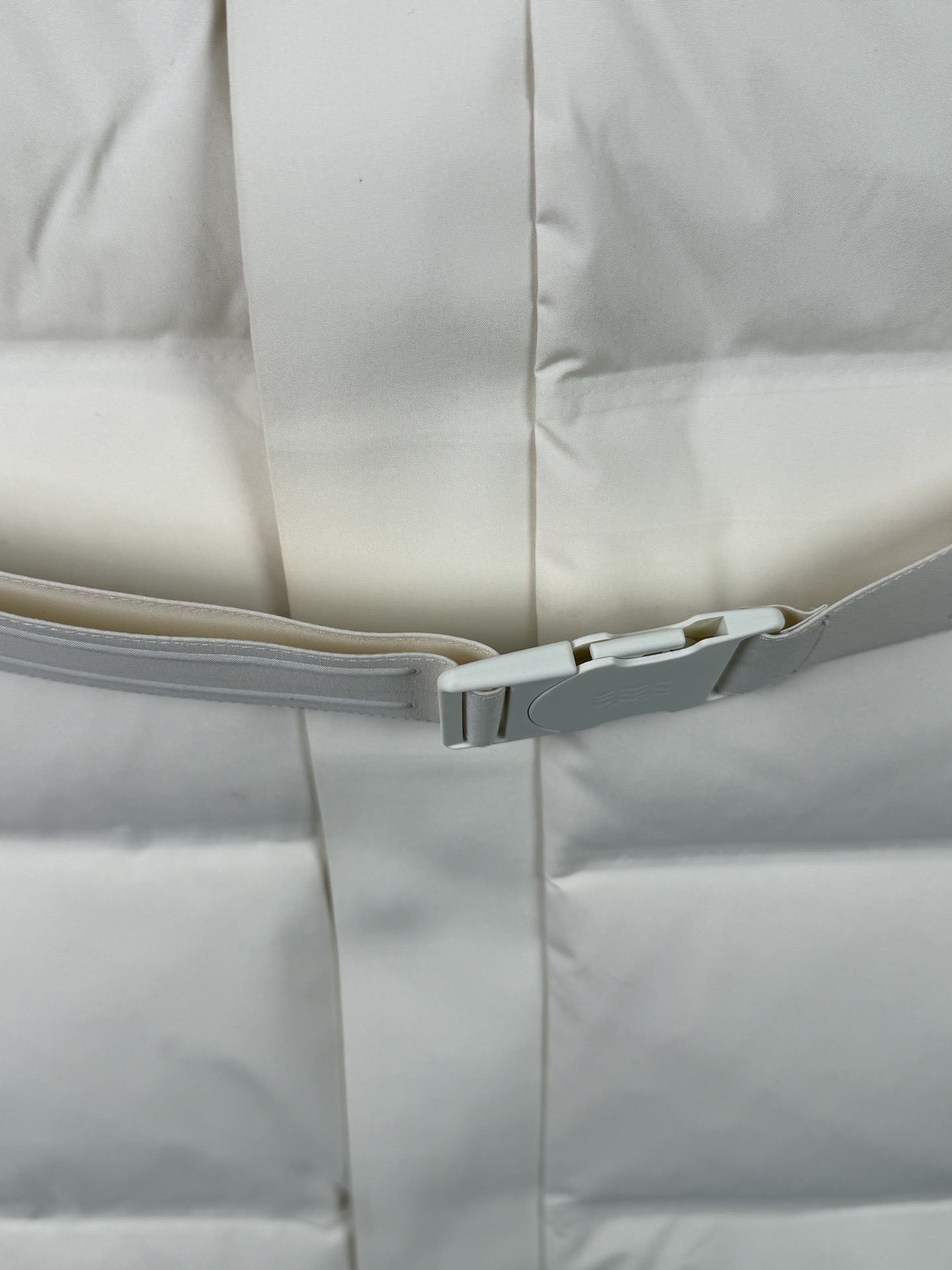 LZY159   可隆KOLON SPORT 小蛮腰款纯色连帽 · image 7
