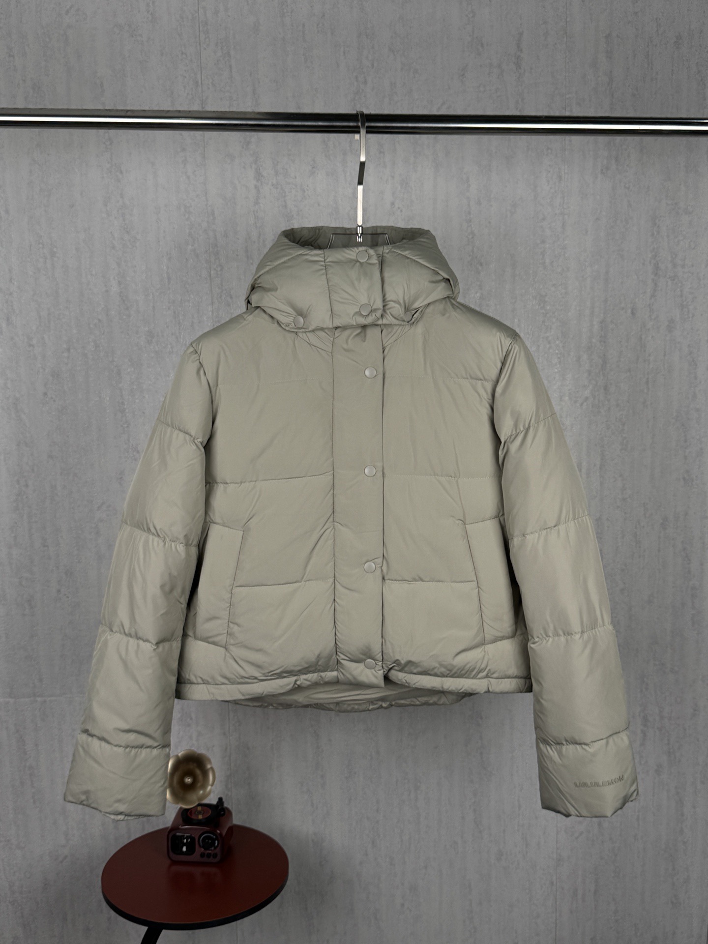 LZY166  Lululemon露露乐檬 泡芙四格连帽羽绒服 · image 12