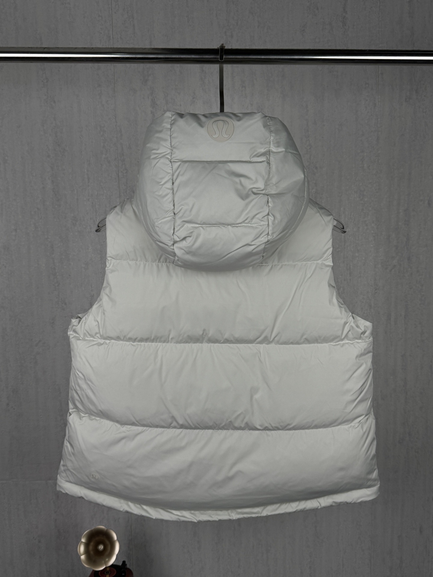 LZY167  Lululemon露露乐檬 泡芙四格连帽马甲 · image 12