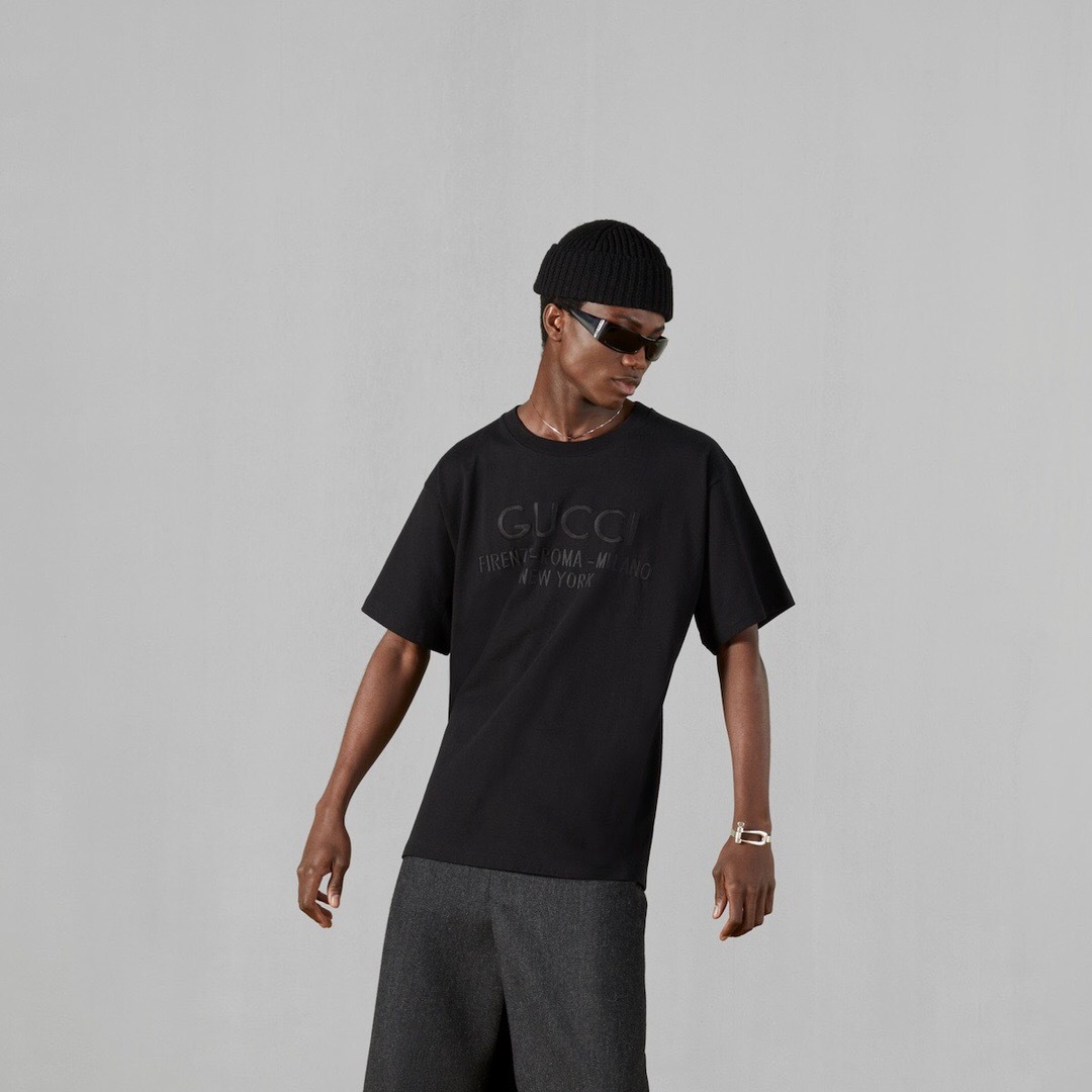 P229 GU城市刺绣短袖黑色 · image 11