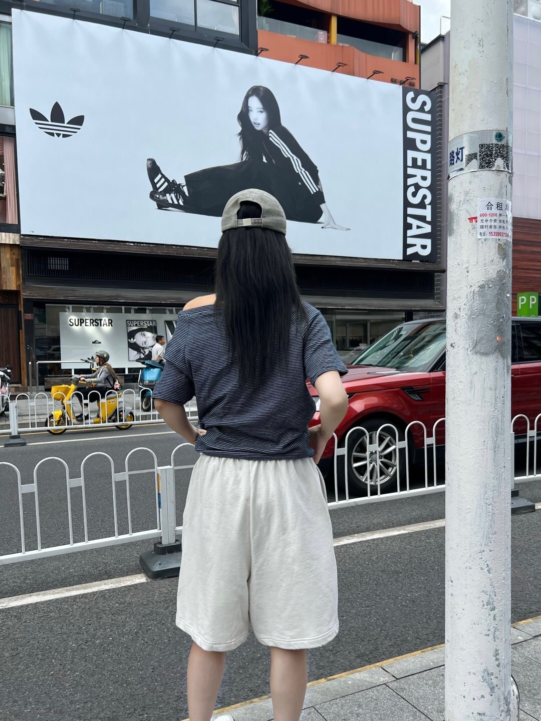 P289 蓝色字母刺绣短裤灰杏色 · image 19