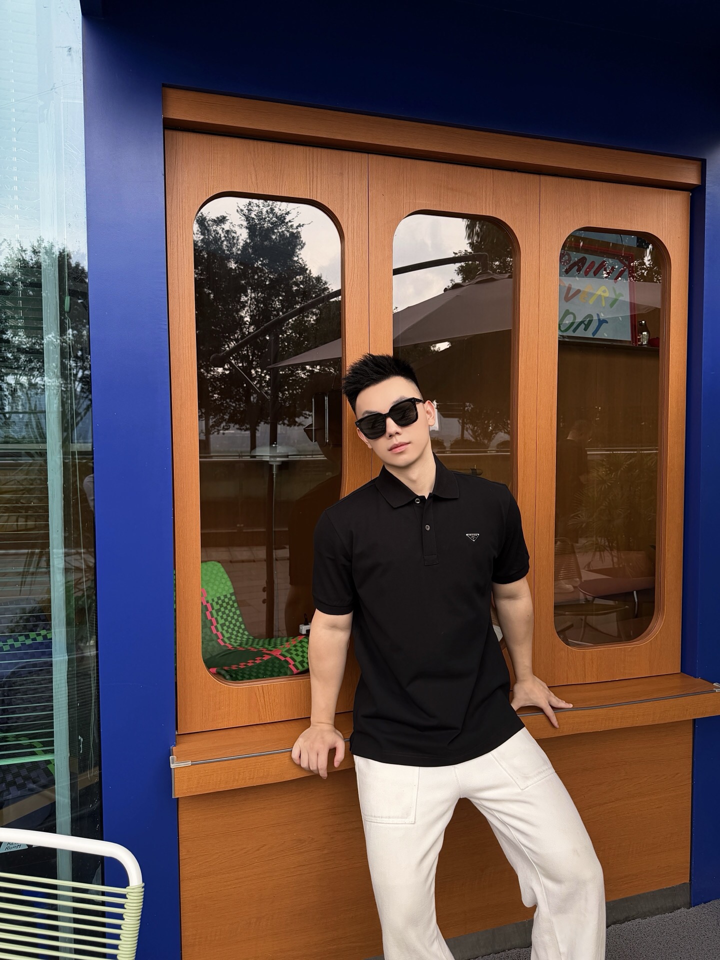 P309 Classic Triangle Black Polo Shirt · image 17