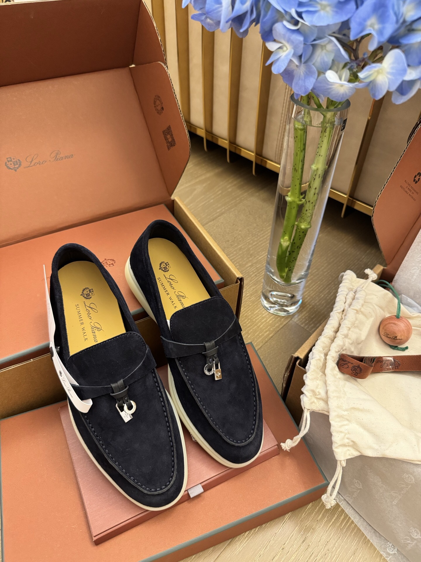 P699 LP Loafers (Women) navy blue · image 10