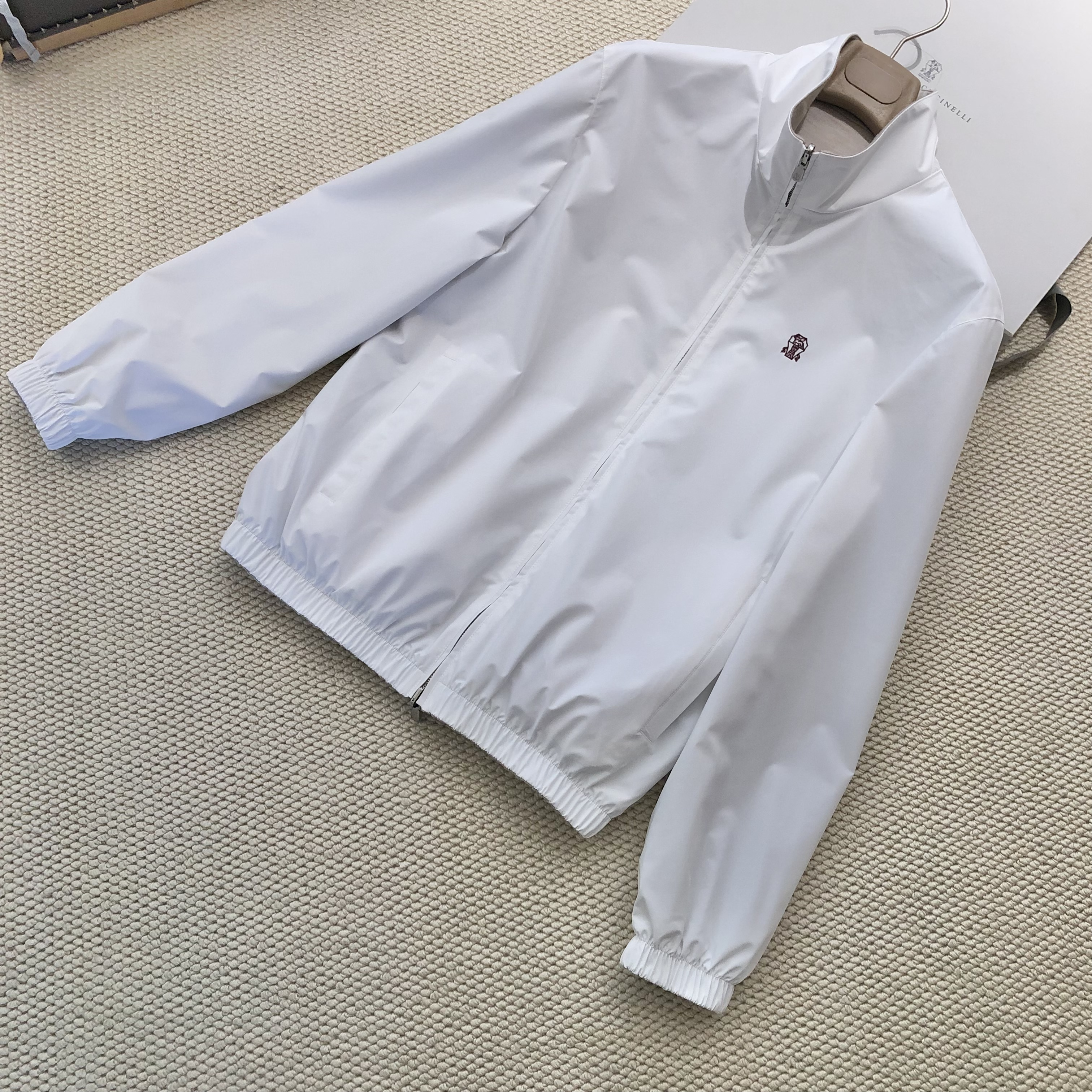 P1169 Front and back jacket (white) · image 7