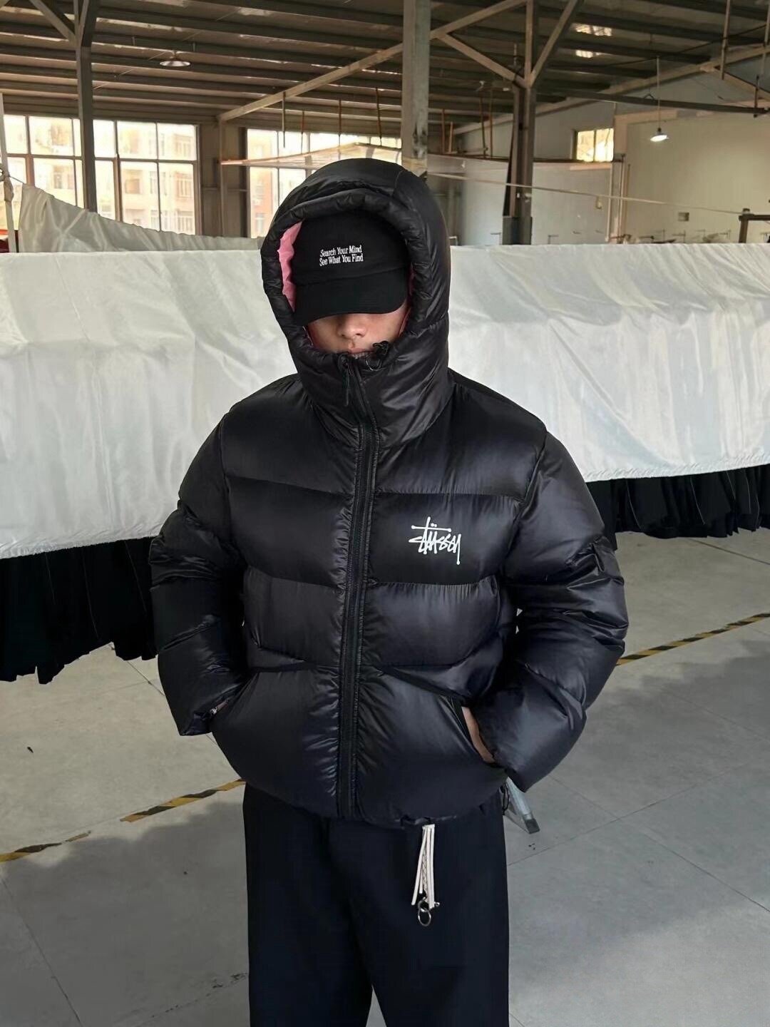 P879  Stussy down jacket · image 28