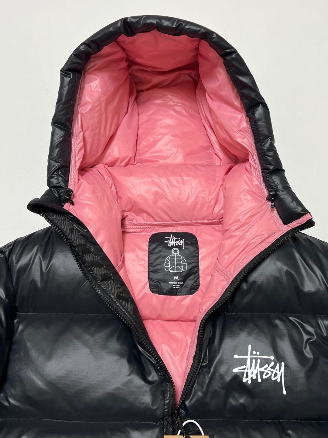 P879  Stussy down jacket · image 9