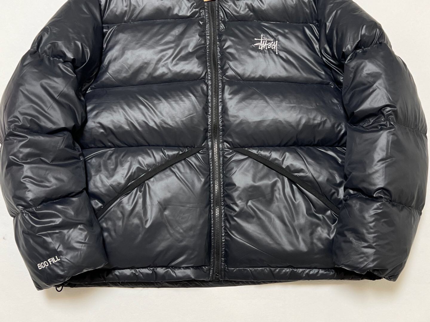 P879  Stussy down jacket · image 17