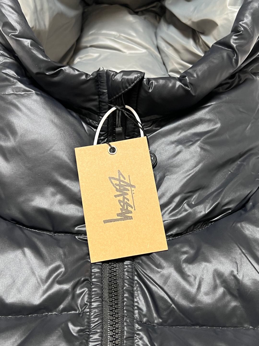 P879  Stussy down jacket · image 14