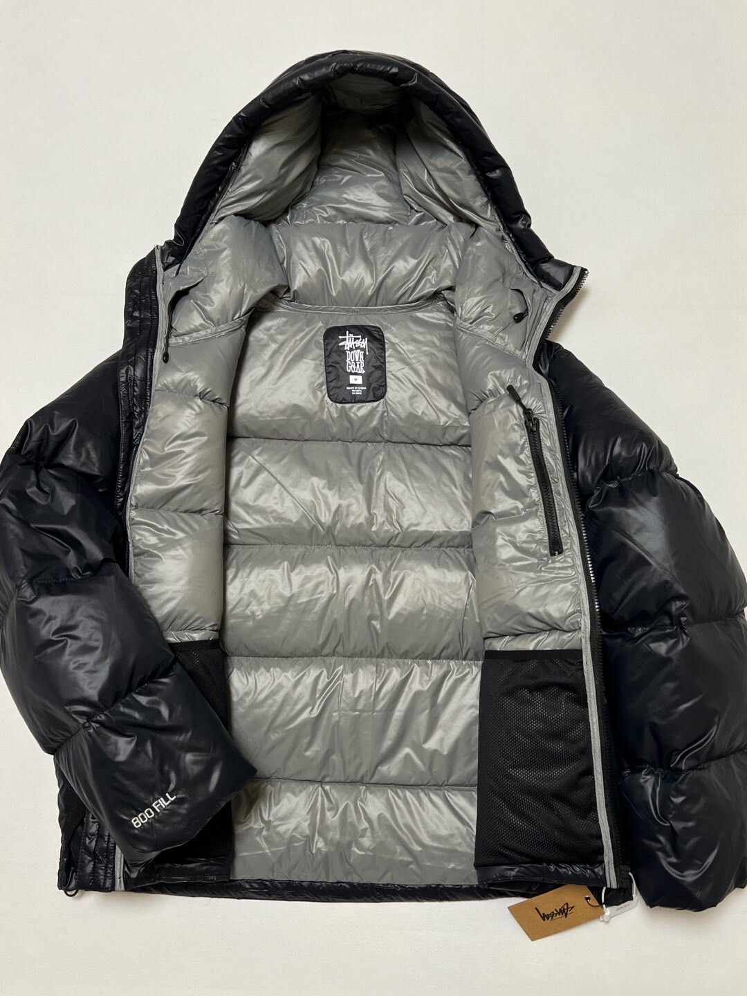 P879  Stussy down jacket · image 11