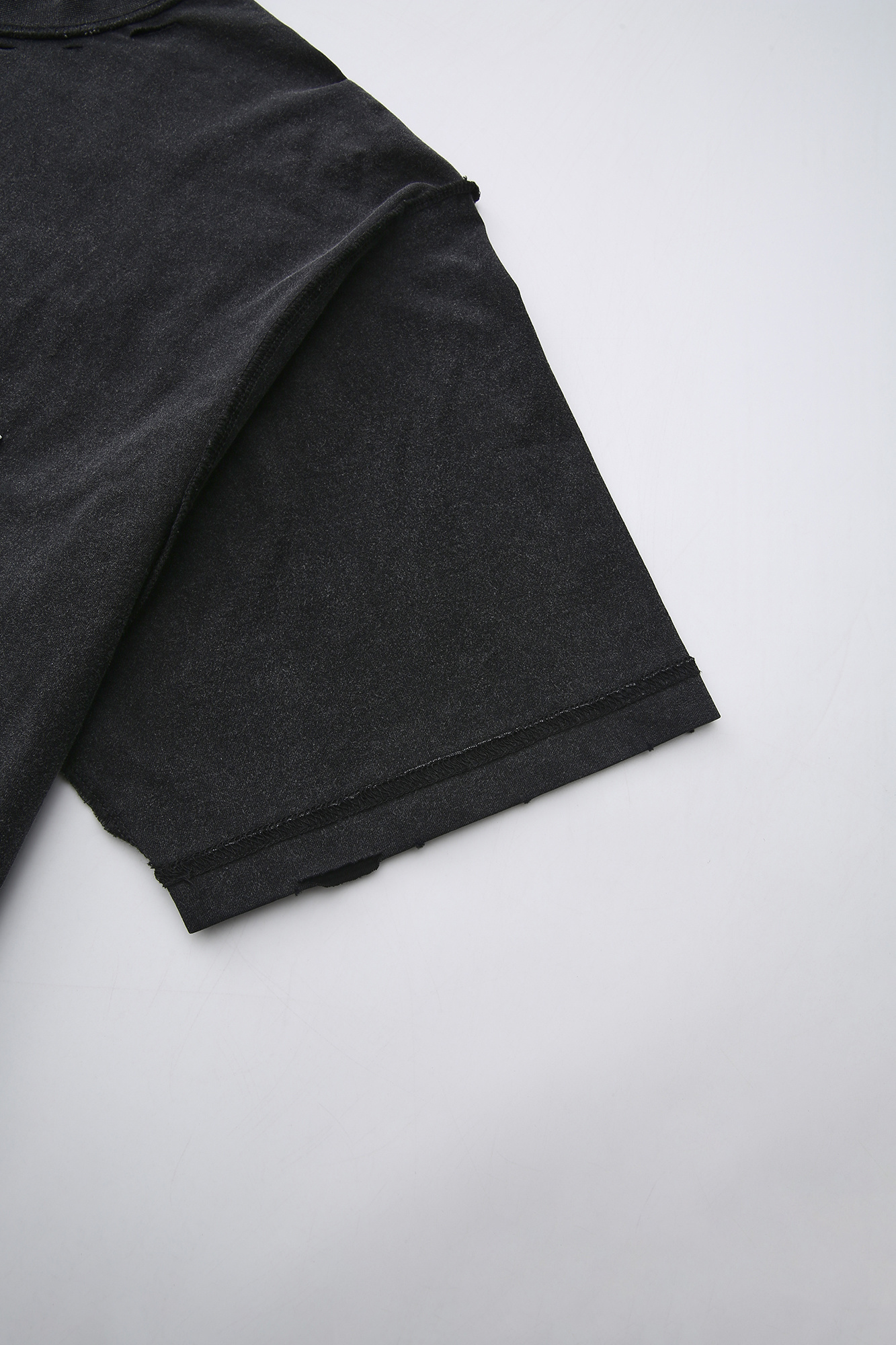 P229 Reverse T-shirt · image 19