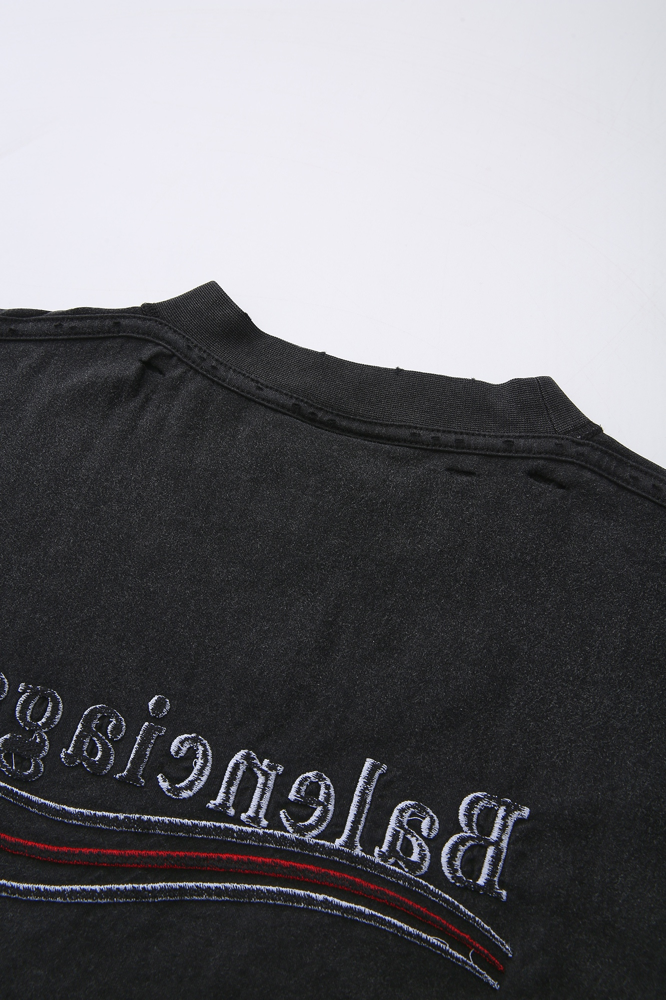 P229 Reverse T-shirt · image 14