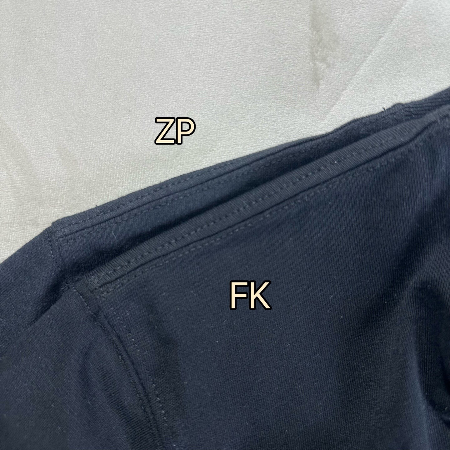P209 Metal Logo T-shirt · image 9