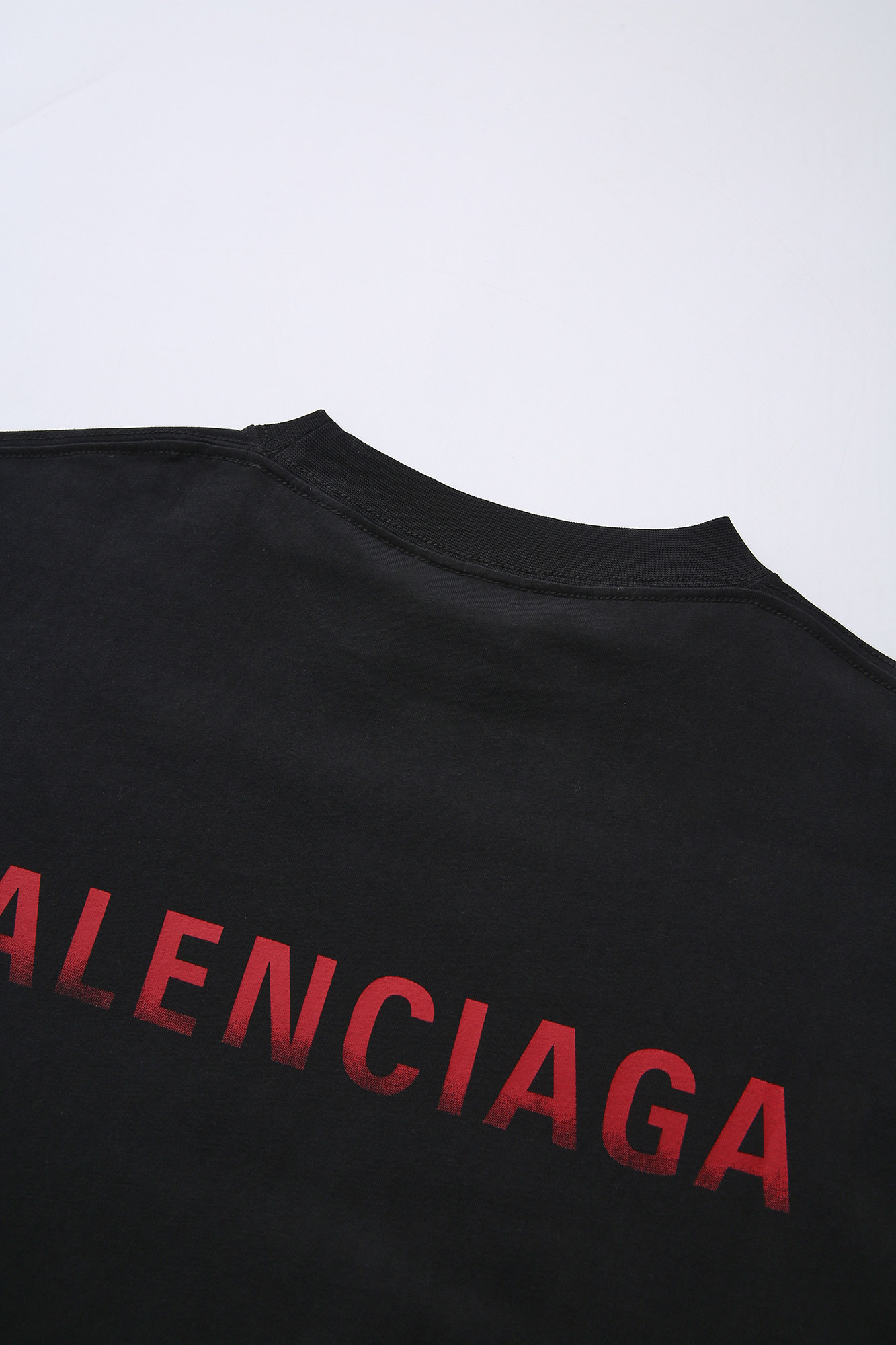 P229 Red letter gradient T-shirt · image 18