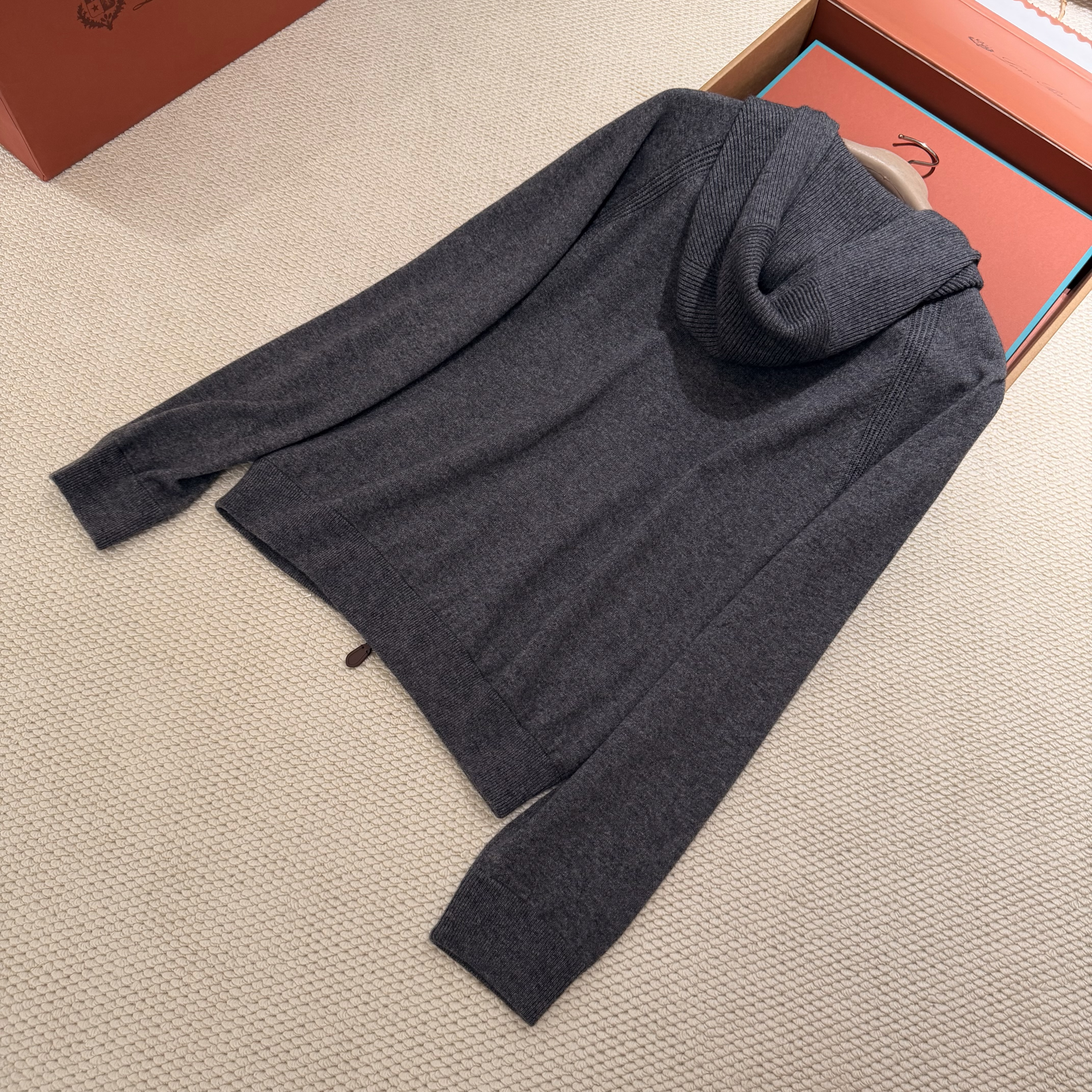 P1099 Wool Hoodie (Dark Grey) · image 10