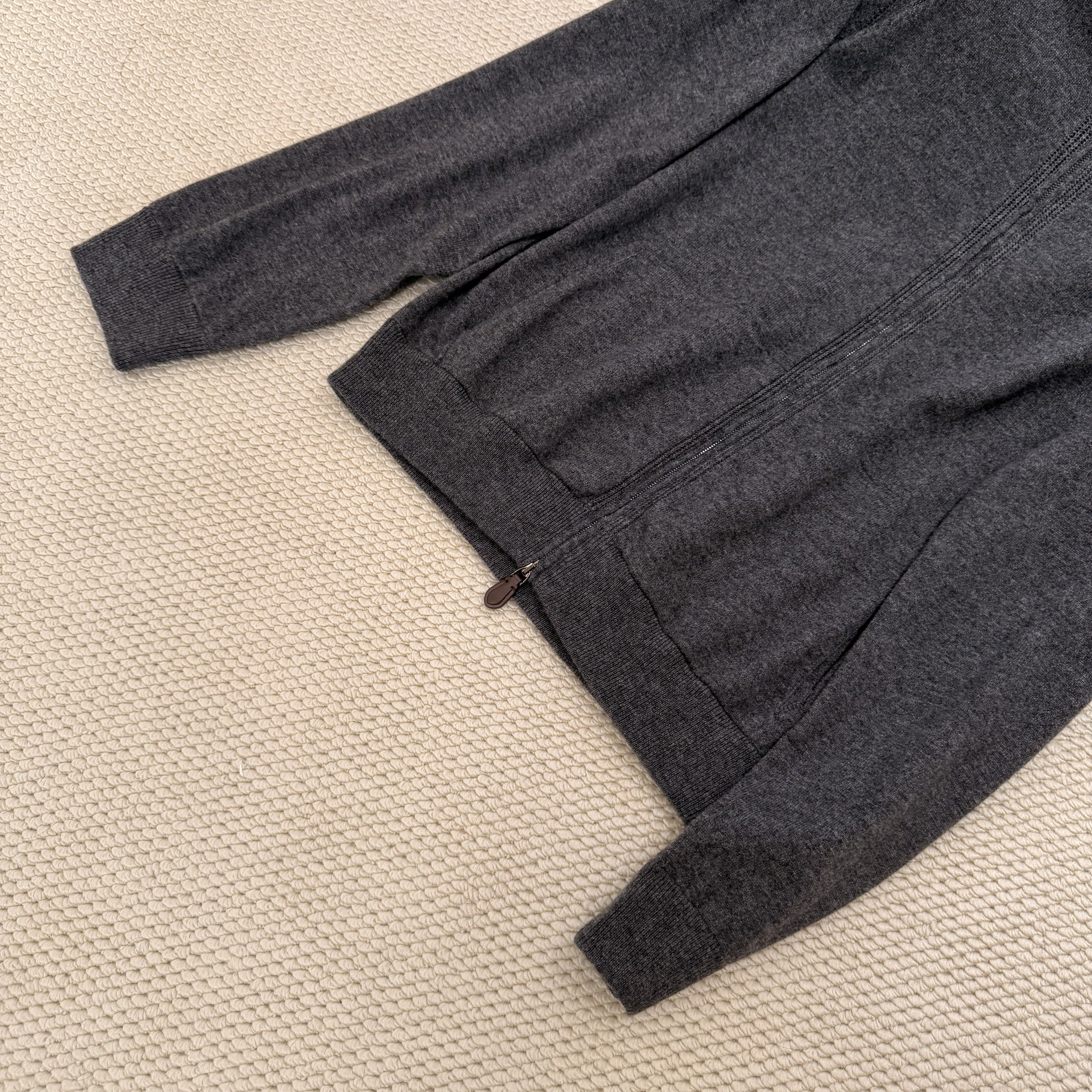 P1099 Wool Hoodie (Dark Grey) · image 12