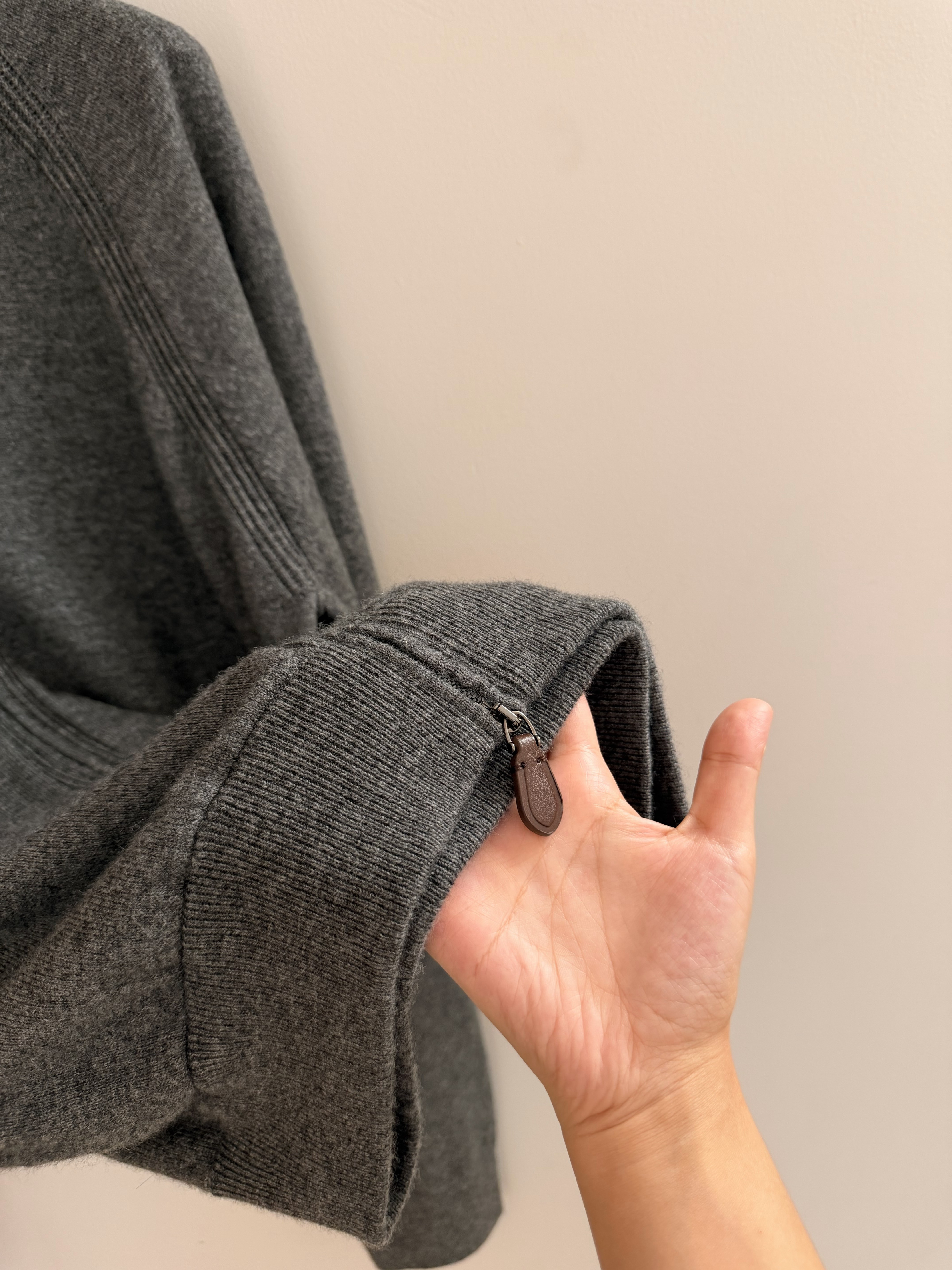 P1099 Wool Hoodie (Dark Grey) · image 8