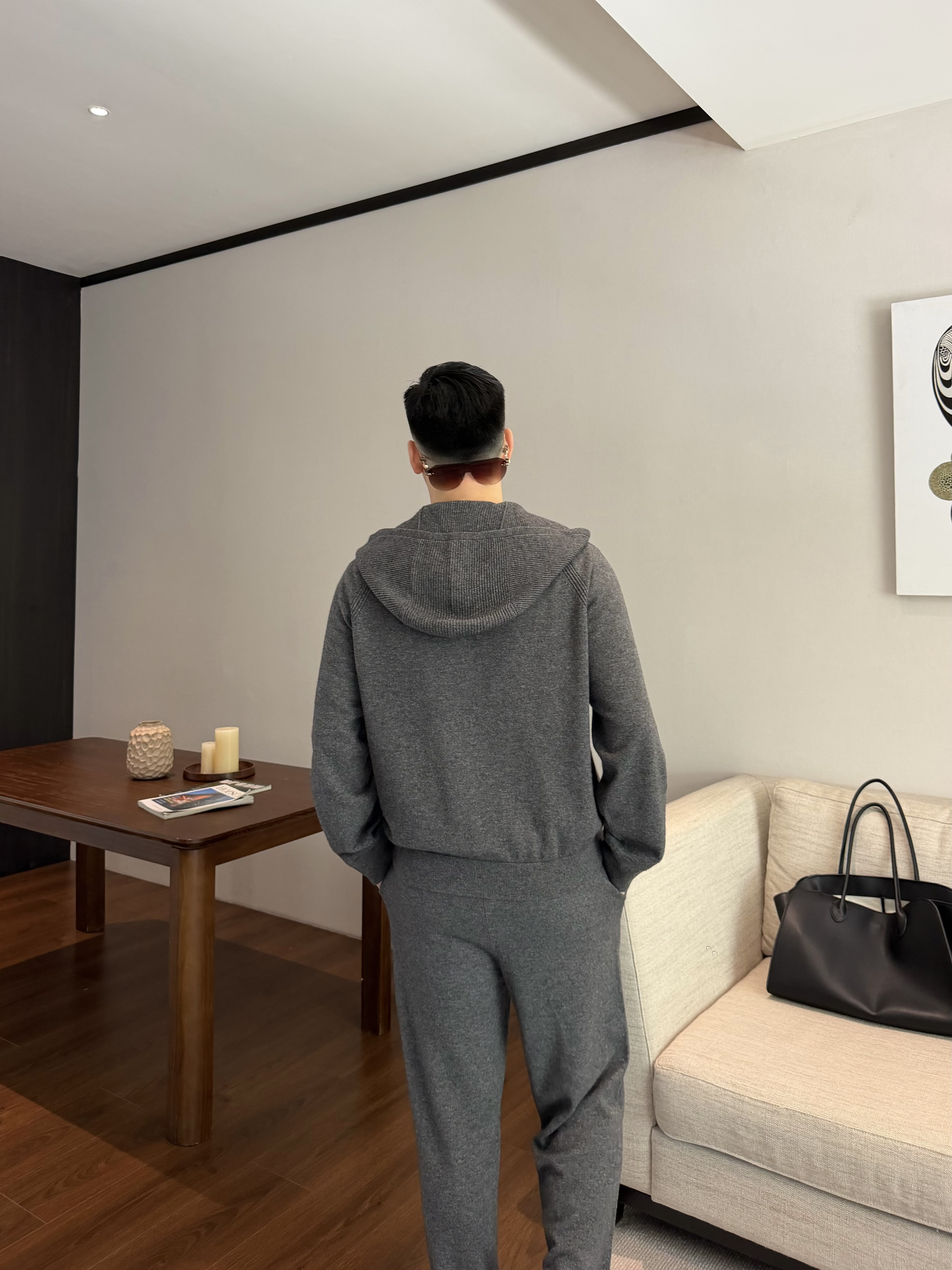 P1099 Wool Hoodie (Dark Grey) · image 24