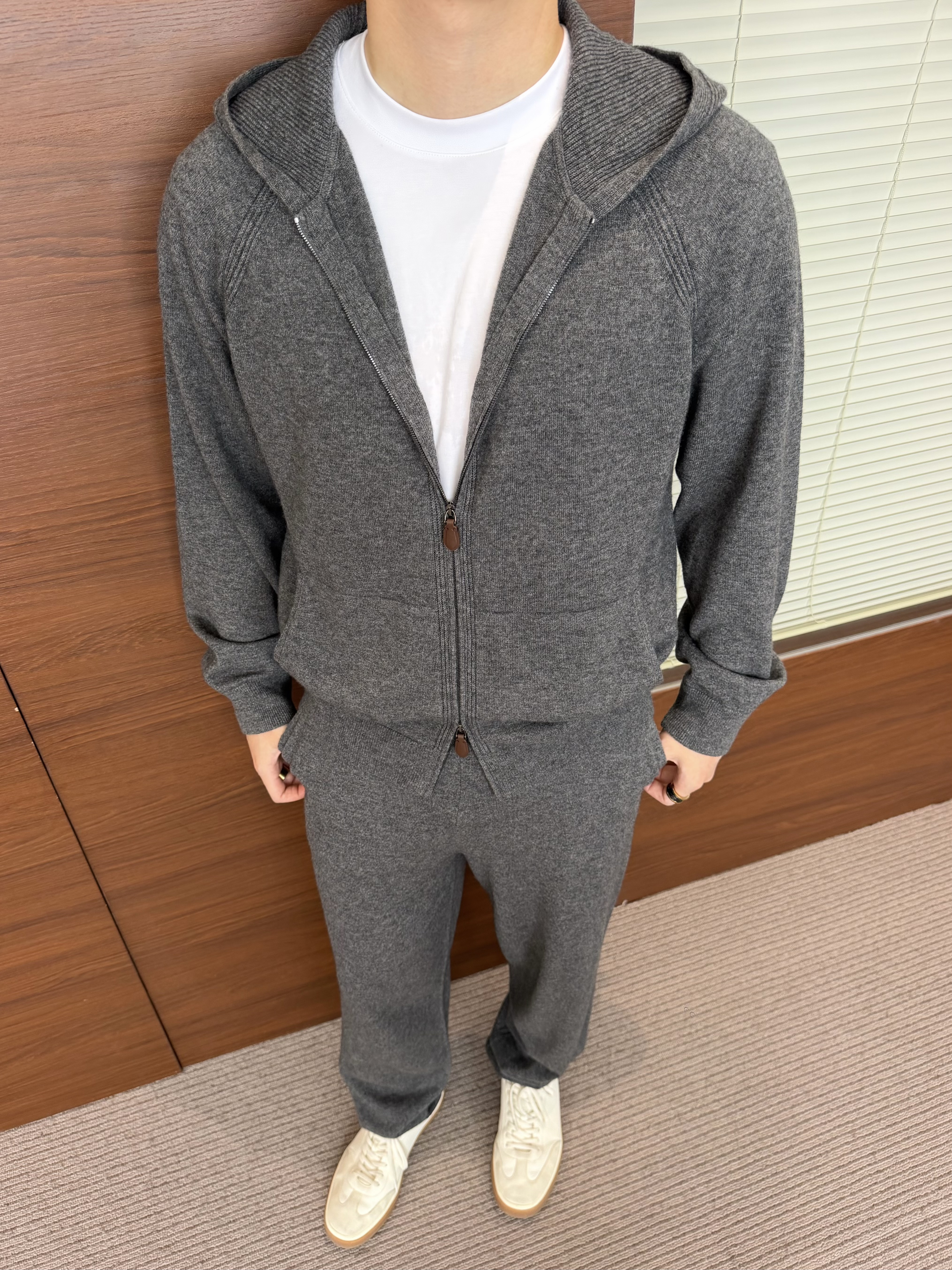 P1099 Wool Hoodie (Dark Grey) · image 25