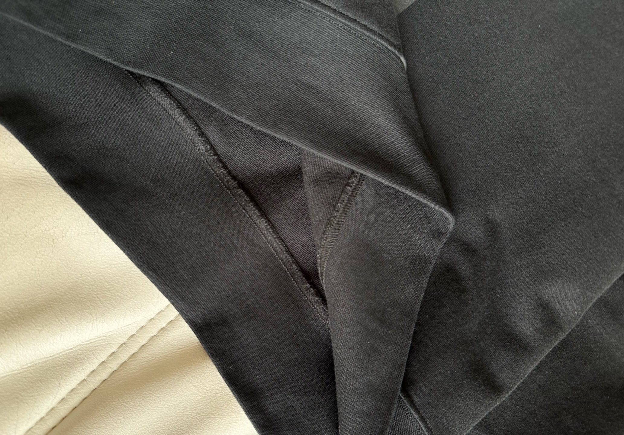 P369 Black ribbon printed hoodie · image 13